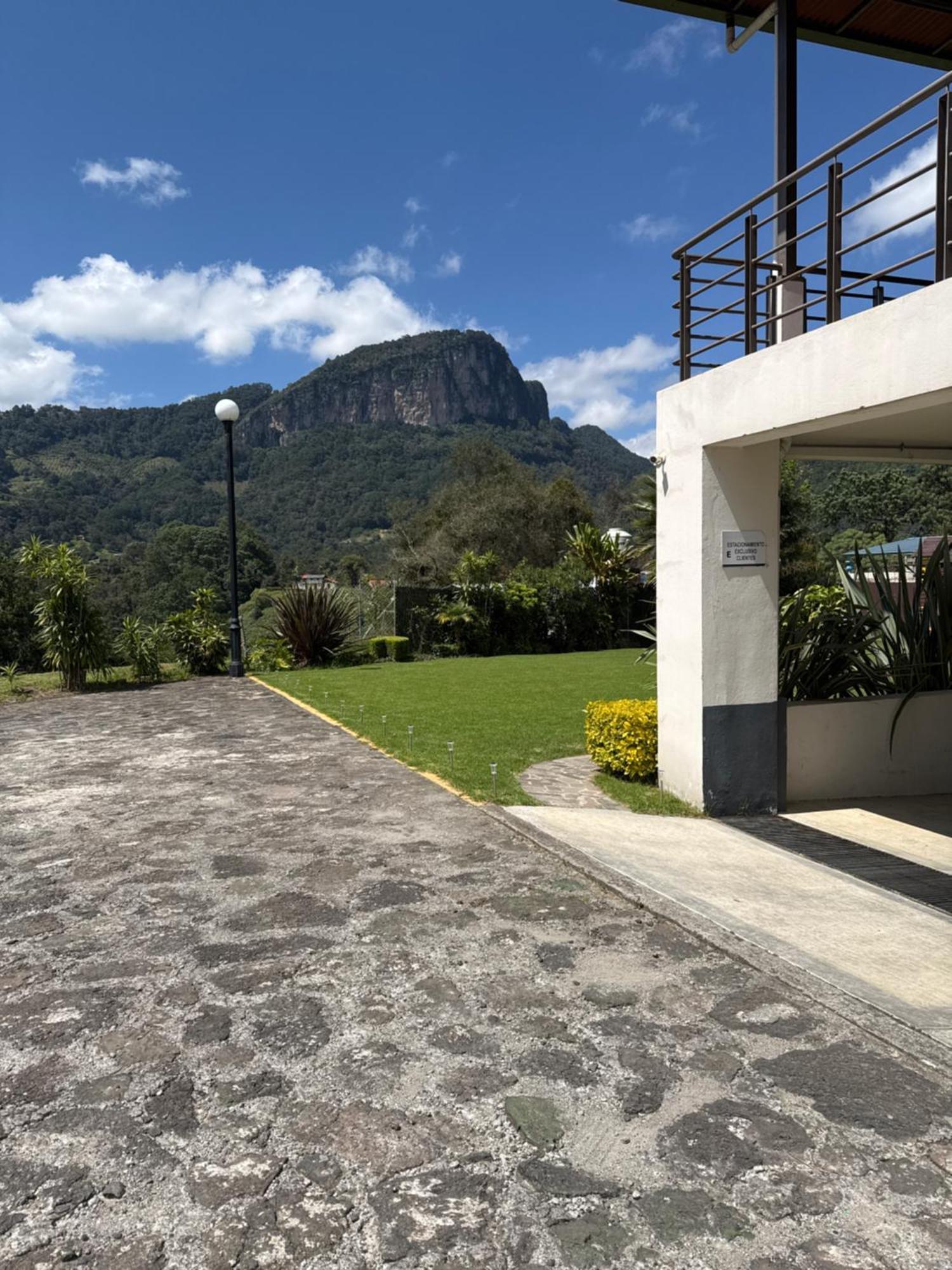 Hotel Suites Don Miguel Tlatlauquitepec Kültér fotó